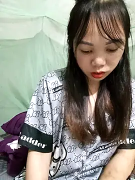 Snapshot of Tary_toot chatting on October 21, 9:15 pm Tary toot online show from October 21, 9:15 pm