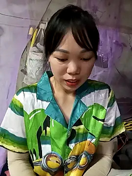 Snapshot of Tary_toot chatting on October 23, 11:03 pm Tary toot online show from October 23, 11:03 pm