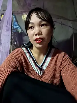 Snapshot of Tary_toot chatting on October 25, 1:02 am Tary toot online show from October 25, 1:02 am