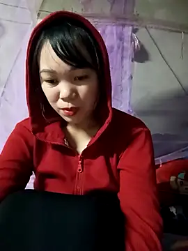 Snapshot of Tary_toot chatting on November 3, 3:41 am Tary toot online show from November 3, 3:41 am