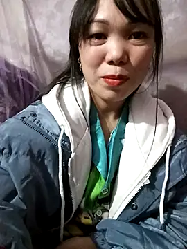 Snapshot of Tary_toot chatting on November 3, 3:46 pm Tary toot online show from November 3, 3:46 pm