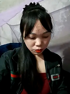 Snapshot of Tary_toot chatting on November 14, 1:04 am Tary toot online show from November 14, 1:04 am