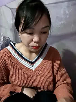 Snapshot of Tary_toot chatting on November 26, 3:07 am Tary toot online show from November 26, 3:07 am