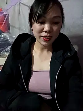 Snapshot of Tary_toot chatting on November 27, 1:29 am Tary toot online show from November 27, 1:29 am