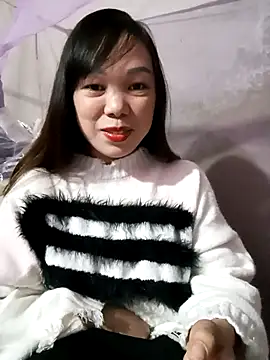 Snapshot of Tary_toot chatting on November 29, 12:41 pm Tary toot online show from November 29, 12:41 pm