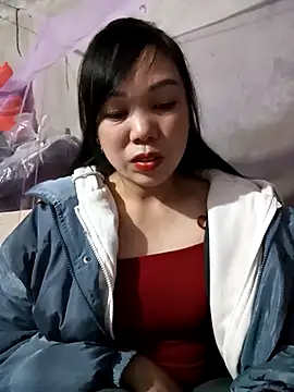 Snapshot of Tary_toot chatting on November 30, 11:47 am Tary toot online show from November 30, 11:47 am