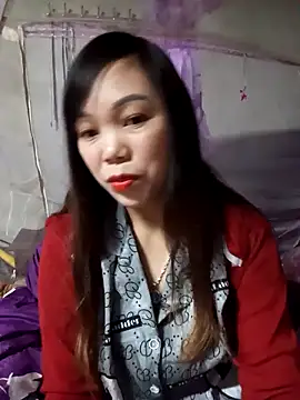 Snapshot of Tary_toot chatting on December 4, 2:04 pm Tary toot online show from December 4, 2:04 pm