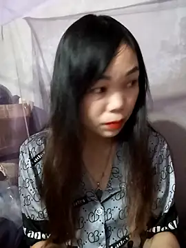 Snapshot of Tary_toot chatting on December 13, 10:04 pm Tary toot online show from December 13, 10:04 pm