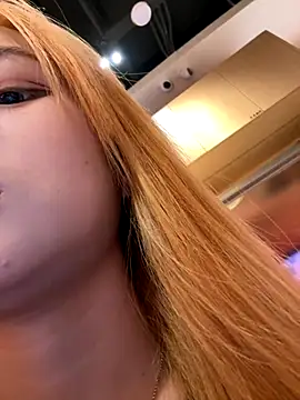 yuki june online show from October 17, 9:45 am