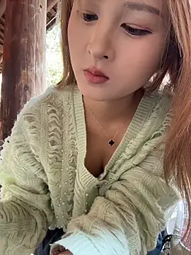 Snapshot of yuki_june chatting on March 29, 8:58 am yuki june online show from March 29, 8:58 am
