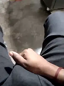 samsharma- online show from December 15, 7:23 am