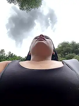 Karla 1-2 online show from October 3, 3:53 pm