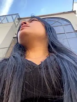 Karla 1-2 online show from October 14, 8:31 pm