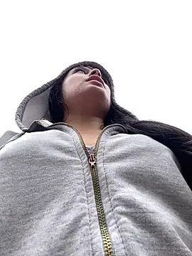 Karla 1-2 online show from October 20, 8:31 pm