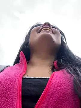 Karla 1-2 online show from October 24, 7:54 pm