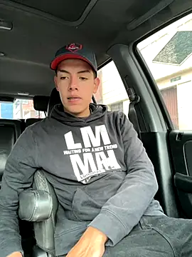 mattebret11 online show from September 30, 6:46 pm