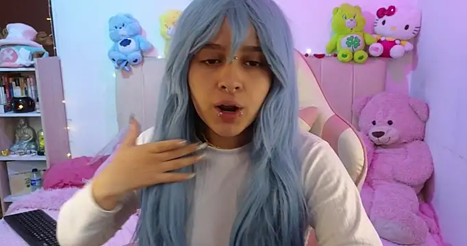 Snapshot of NekoWaifu chatting on February 19, 2:13 pm NekoWaifu online show from February 19, 2:13 pm