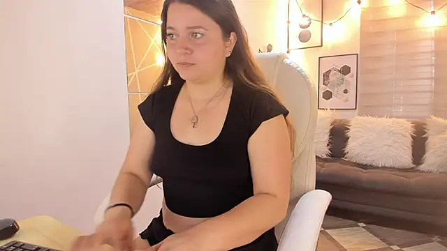 Snapshot of sophiee09_ chatting on October 24, 1:51 pm sophiee09 online show from October 24, 1:51 pm