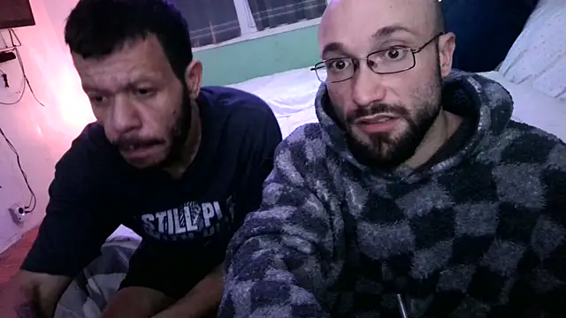 Snapshot of versatilevortex chatting on October 28, 2:59 am versatilevortex online show from October 28, 2:59 am