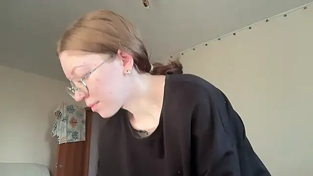 MargarettNewbie online show from September 21, 4:14 am