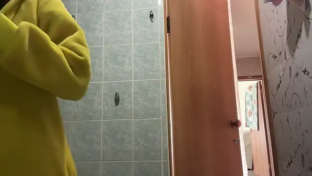 MargarettNewbie online show from September 29, 4:17 am