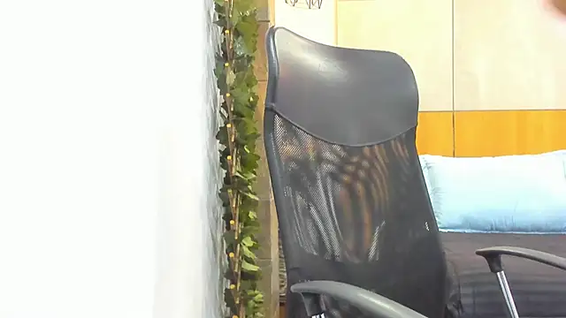 JacobDraven online show from March 3, 4:40 am