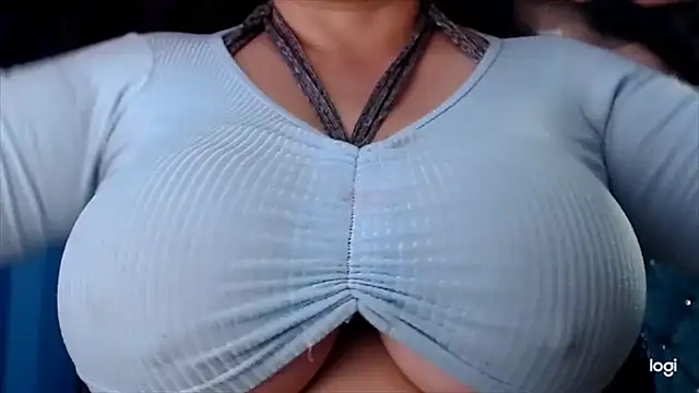 Lisa Squirt Hot online show from March 4, 12:38 am