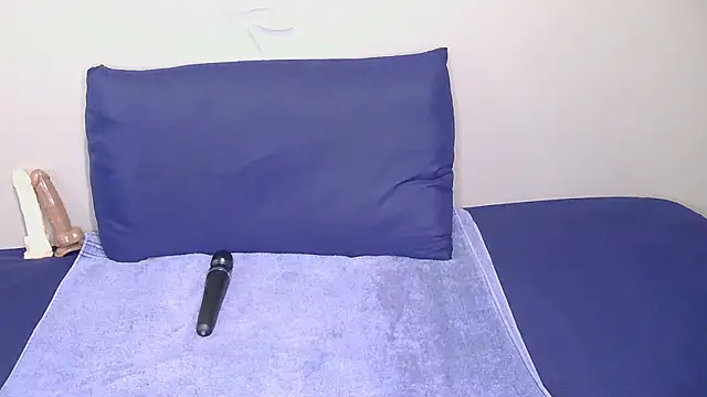 Serafynn online show from January 16, 12:36 am