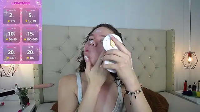 bycandy  online show from November 3, 12:28 pm