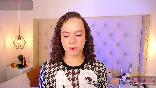 bycandy  online show from November 23, 1:44 pm