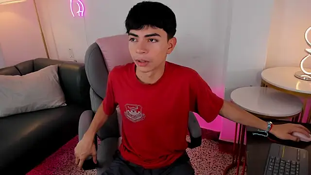 Peter chase online show from November 11, 6:19 pm