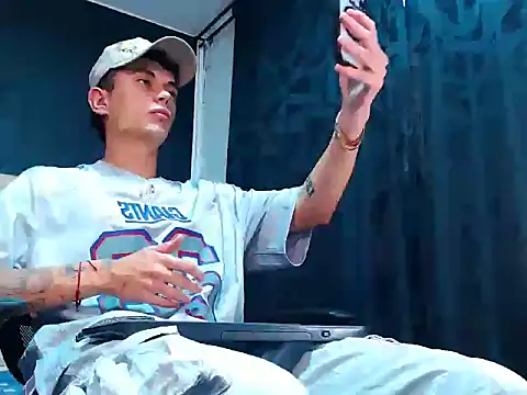 jaico santos online show from October 4, 10:19 pm