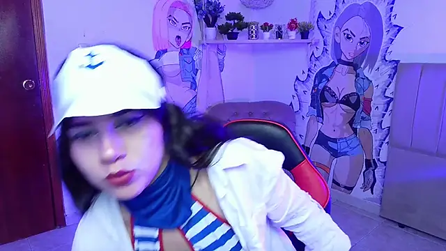 ilayra smith online show from November 17, 8:14 pm