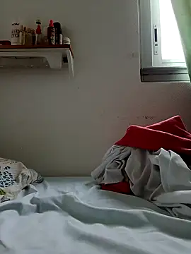 Snapshot of Mikaaa97 chatting on October 3, 7:05 am Mikaaa97 online show from October 3, 7:05 am