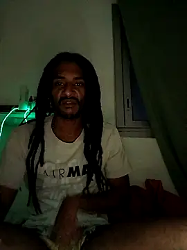 Snapshot of Mikaaa97 chatting on October 6, 12:30 am Mikaaa97 online show from October 6, 12:30 am