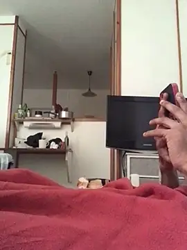 Snapshot of Mikaaa97 chatting on October 15, 11:32 am Mikaaa97 online show from October 15, 11:32 am