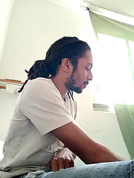 Snapshot of Mikaaa97 chatting on October 26, 11:49 am Mikaaa97 online show from October 26, 11:49 am