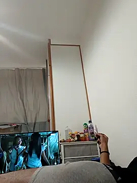 Snapshot of Mikaaa97 chatting on November 6, 1:06 am Mikaaa97 online show from November 6, 1:06 am