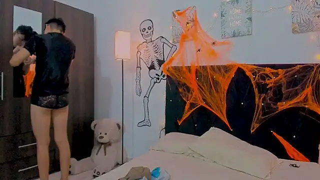 Snapshot of Zacktorres_ chatting on October 20, 10:43 pm Zacktorres online show from October 20, 10:43 pm