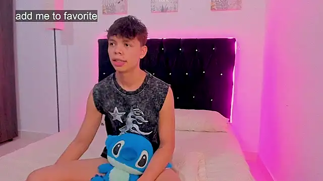 Snapshot of Zacktorres_ chatting on November 2, 11:07 pm Zacktorres online show from November 2, 11:07 pm