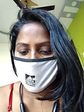 Jasmine Januja online show from January 8, 9:11 am