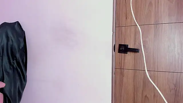 Snapshot of Yuni_kim chatting on October 28, 3:25 pm Yuni kim online show from October 28, 3:25 pm