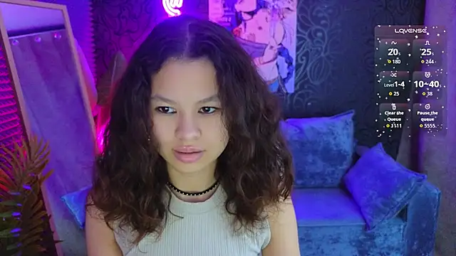 Snapshot of moco_choco chatting on December 17, 9:04 am moco choco online show from December 17, 9:04 am