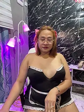Snapshot of 1aquaticangel69 chatting on June 21, 10:51 am 1aquaticangel69 online show from June 21, 10:51 am