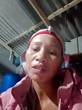 Snapshot of donna-bae chatting on November 18, 11:36 am donna-bae online show from November 18, 11:36 am