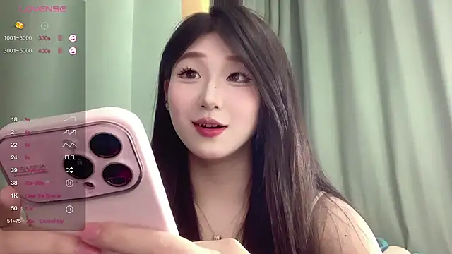 QiQi--77 online show from September 17, 1:46 pm