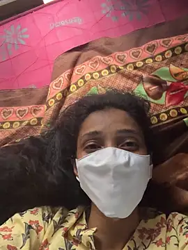 Snapshot of sweetreddy-02 chatting on October 10, 6:45 am sweetreddy-02 online show from October 10, 6:45 am