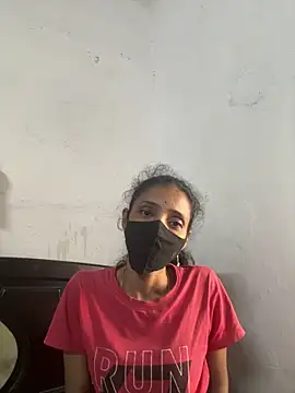 Snapshot of sweetreddy-02 chatting on October 15, 7:41 am sweetreddy-02 online show from October 15, 7:41 am