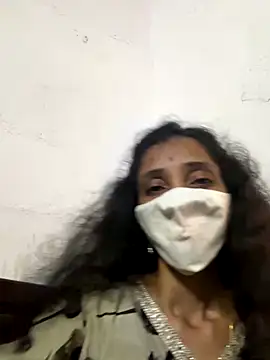 Snapshot of sweetreddy-02 chatting on October 25, 5:59 am sweetreddy-02 online show from October 25, 5:59 am