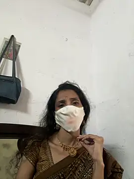 Snapshot of sweetreddy-02 chatting on November 1, 6:26 am sweetreddy-02 online show from November 1, 6:26 am